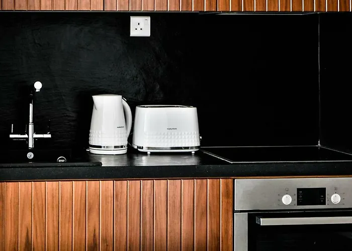 Phaedrus Living Seaview Luxury Flat Marina Court 213 Paphos