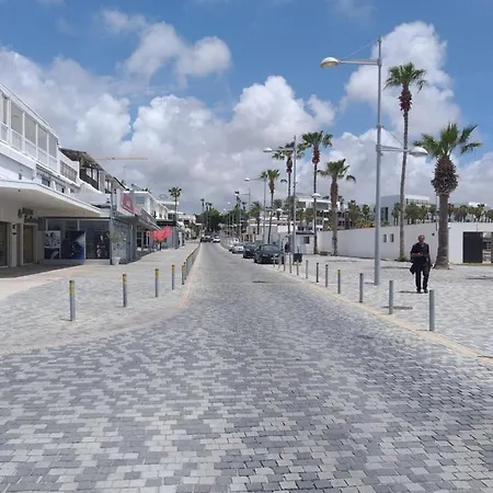 Phaedrus Living Seaview Luxury Flat Marina Court 213 Lägenhet Paphos