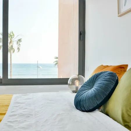 Lägenhet Phaedrus Living Seaview Luxury Flat Marina Court 213